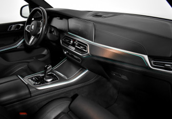 Подержанный автомобиль BMW X5 2020 года (15 фото)