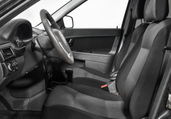 Подержанный автомобиль LADA (ВАЗ) Priora Sedan 2016 года (11 фото)