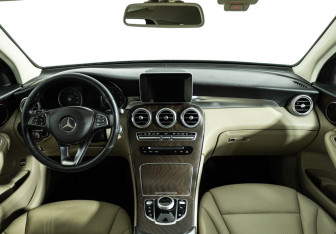 Подержанный автомобиль Mercedes-Benz GLC Coupe 2019 года (13 фото)