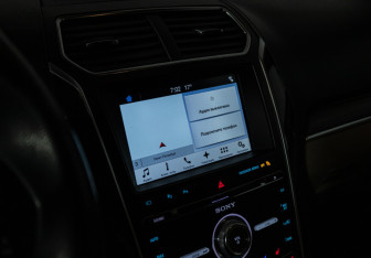 Подержанный автомобиль Ford Explorer 2017 года (16 фото)