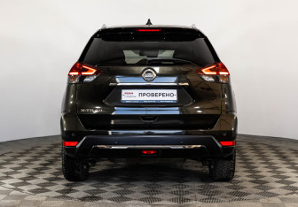 Подержанный автомобиль Nissan X-Trail 2019 года (6 фото)