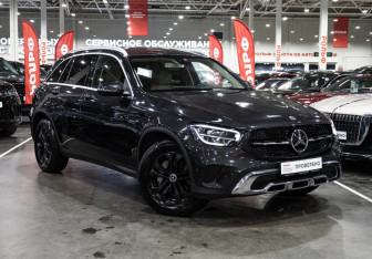 Подержанный автомобиль Mercedes-Benz GLC Coupe 2020 года (5 фото)