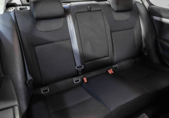 Подержанный автомобиль Skoda Octavia Liftback 2016 года (24 фото)