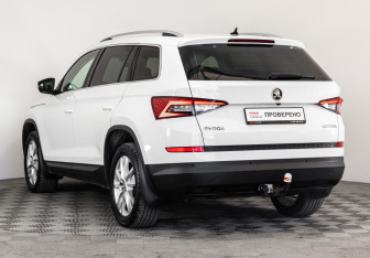 Подержанный автомобиль Skoda Kodiaq 2019 года (8 фото)