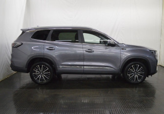 Подержанный автомобиль Chery Tiggo 8 Pro Max 2022 года (4 фото)