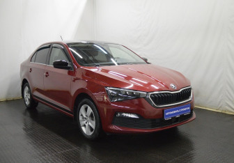 Подержанный автомобиль Skoda Rapid Liftback 2020 года (3 фото)