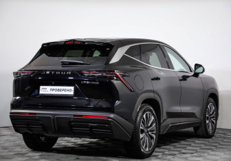 Подержанный автомобиль Jetour Dashing 2023 года (5 фото)