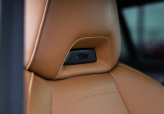 Подержанный автомобиль BMW X4 2020 года (30 фото)