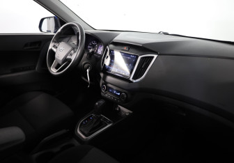 Подержанный автомобиль Hyundai Creta 2021 года (11 фото)