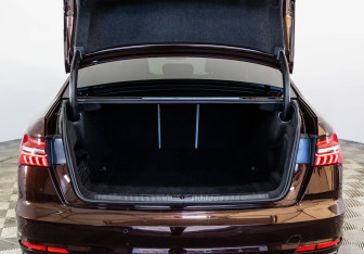 Подержанный автомобиль Audi A6 Sedan 2020 года (28 фото)