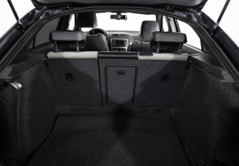 Подержанный автомобиль Skoda Octavia RS Liftback 2011 года (20 фото)