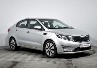Подержанный автомобиль Kia Rio Sedan 2012 года (3 фото)