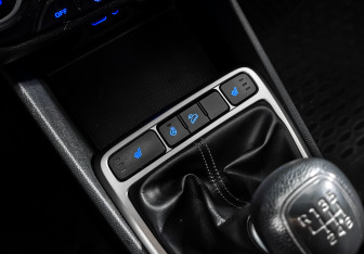 Подержанный автомобиль Hyundai Creta 2019 года (17 фото)