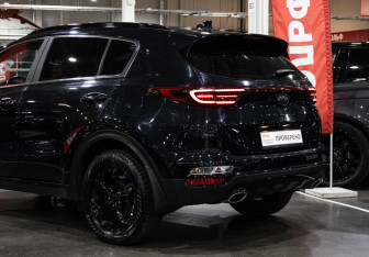 Подержанный автомобиль Kia Sportage 2021 года (9 фото)
