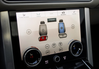 Подержанный автомобиль Land Rover Range Rover 2019 года (20 фото)