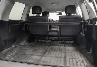Подержанный автомобиль Toyota Land Cruiser Suv 2013 года (29 фото)
