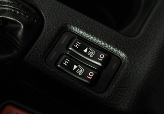 Подержанный автомобиль Subaru XV 2012 года (16 фото)