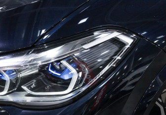 Подержанный автомобиль BMW X5 2019 года (3 фото)