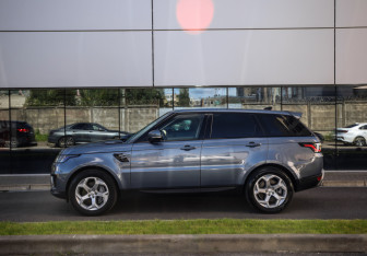 Подержанный автомобиль Land Rover Range Rover Sport 2020 года (11 фото)