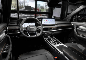 Новый Geely Okavango 2025 (7 фото)