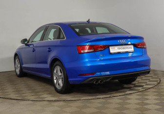 Подержанный автомобиль Audi A3 Sedan 2019 года (2 фото)