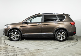 Подержанный автомобиль Haval H6 2019 года (8 фото)