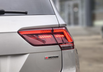 Подержанный автомобиль Volkswagen Tiguan 2019 года (9 фото)
