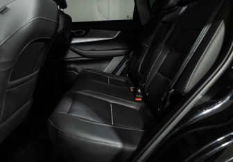 Подержанный автомобиль Chery Tiggo 7 Pro Max 2023 года (10 фото)
