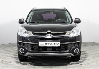 Подержанный автомобиль Citroen C-Crosser 2012 года (2 фото)