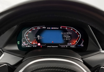 Подержанный автомобиль BMW X6 2020 года (18 фото)