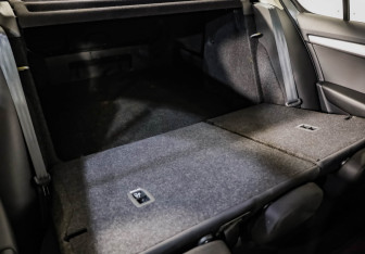 Подержанный автомобиль Skoda Octavia Liftback 2020 года (25 фото)