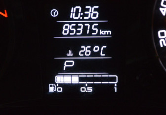 Подержанный автомобиль LADA (ВАЗ) Granta Wagon 2019 года (15 фото)