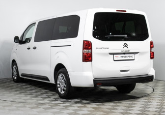 Подержанный автомобиль Citroen SpaceTourer 2020 года (7 фото)