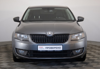 Подержанный автомобиль Skoda Octavia Liftback 2014 года (2 фото)