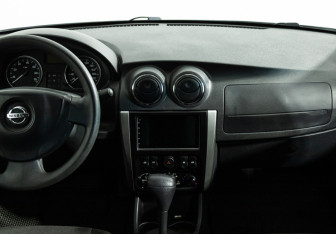 Подержанный автомобиль Nissan Almera Sedan 2018 года (14 фото)