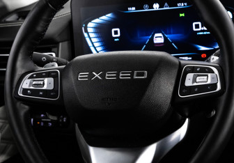 Подержанный автомобиль Exeed VX 2022 года (11 фото)