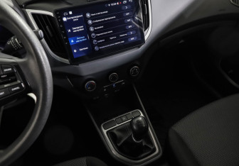 Подержанный автомобиль Hyundai Creta 2020 года (21 фото)