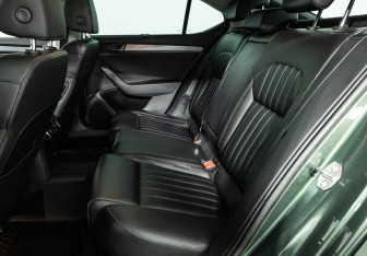Подержанный автомобиль Skoda Superb Liftback 2018 года (10 фото)