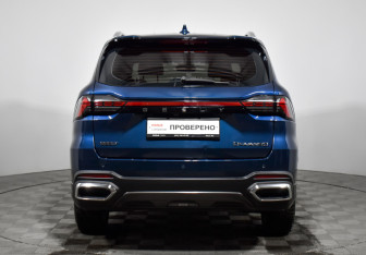 Подержанный автомобиль Geely Okavango 2023 года (6 фото)