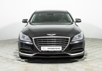 Подержанный автомобиль Genesis G80 2019 года (2 фото)