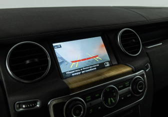 Подержанный автомобиль Land Rover Discovery 2014 года (15 фото)