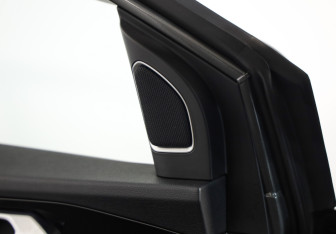 Подержанный автомобиль Geely Coolray 2023 года (18 фото)