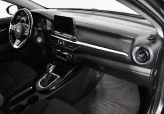 Подержанный автомобиль Kia Cerato Sedan 2020 года (12 фото)