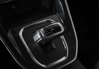 Подержанный автомобиль Haval M6 2024 года (18 фото)