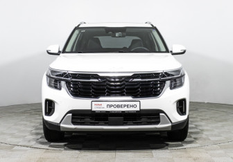 Подержанный автомобиль Kia Seltos 2024 года (2 фото)