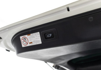 Подержанный автомобиль Toyota Alphard 2020 года (35 фото)