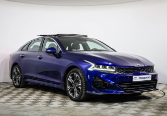 Подержанный автомобиль Kia K5 2020 года (3 фото)