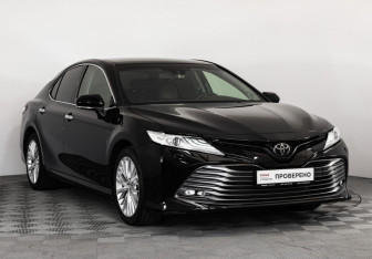 Подержанный автомобиль Toyota Camry Sedan 2019 года (3 фото)
