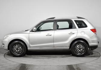 Подержанный автомобиль Haima 7 2013 года (8 фото)