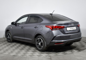 Подержанный автомобиль Hyundai Solaris Sedan 2021 года (7 фото)